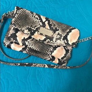 NWOT Nine West clutch and crossbody